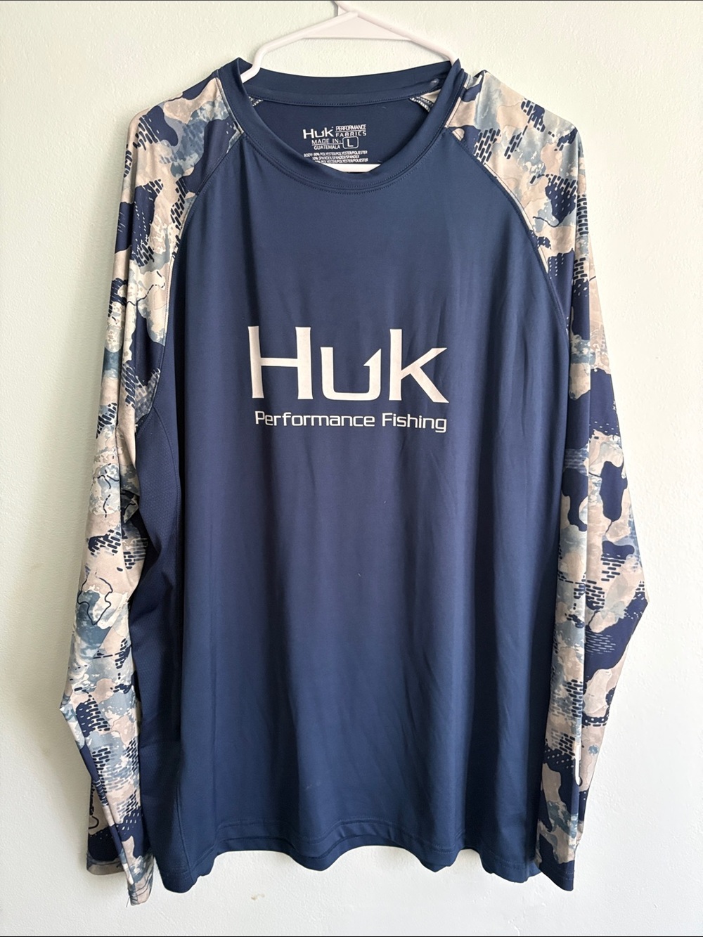 Huk Long Sleeve Performance Shirt - Navy with Camo Sleeves